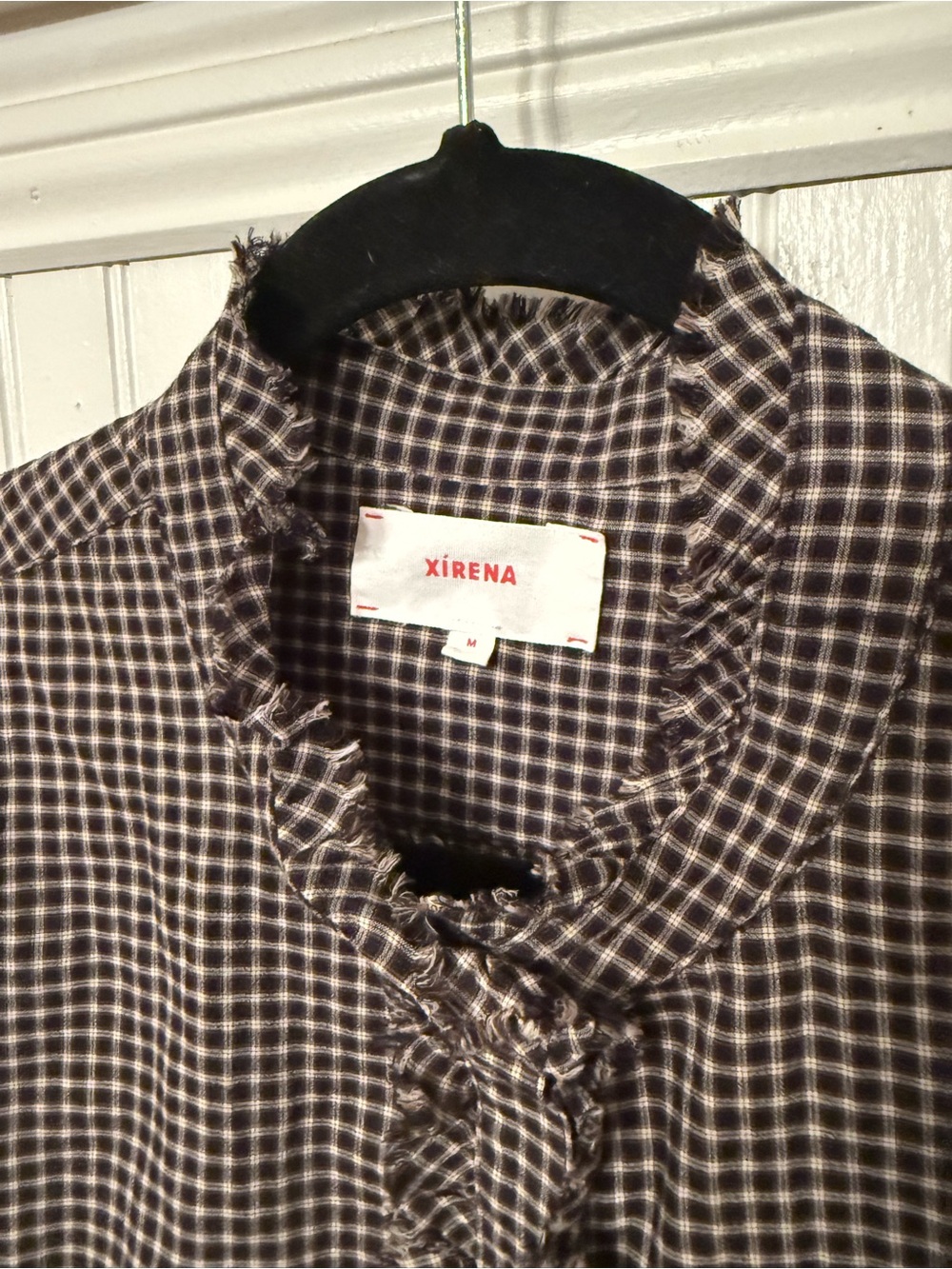 XiRena Amelie Button up Medium Blouse - Picture 2 of 7